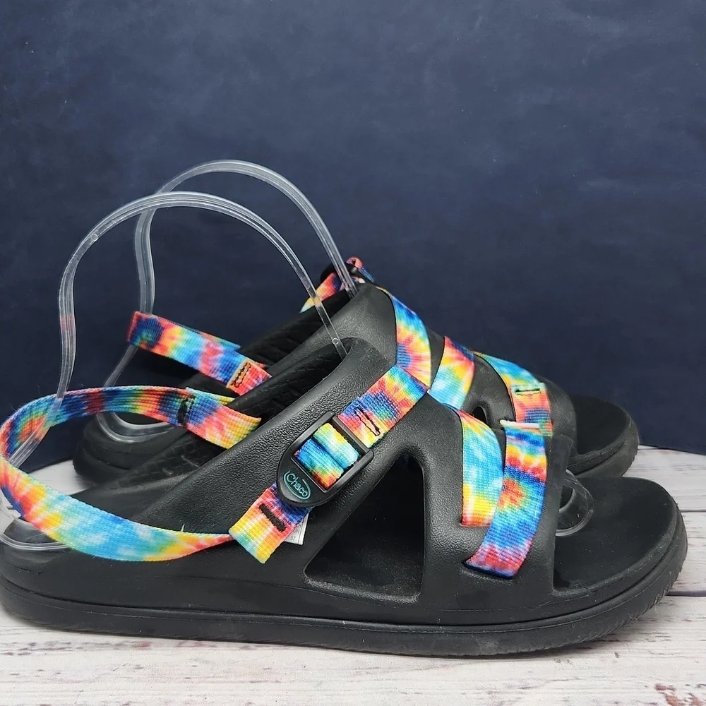 -- Chaco | Chillos Kids Dark Tie Dye Sandals‎ Youth Size 6